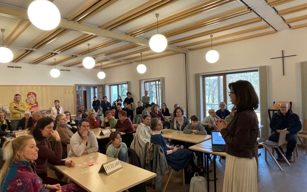 Szenthagyomány és nyelv – agapé a bakonybéli bencés apátságban